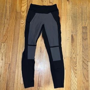 The North face Womens small pants Black/gray